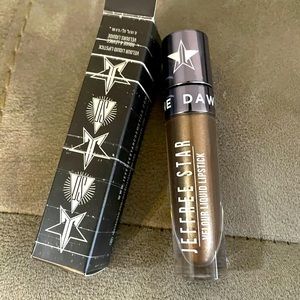 Jeeffree star gold lipstick